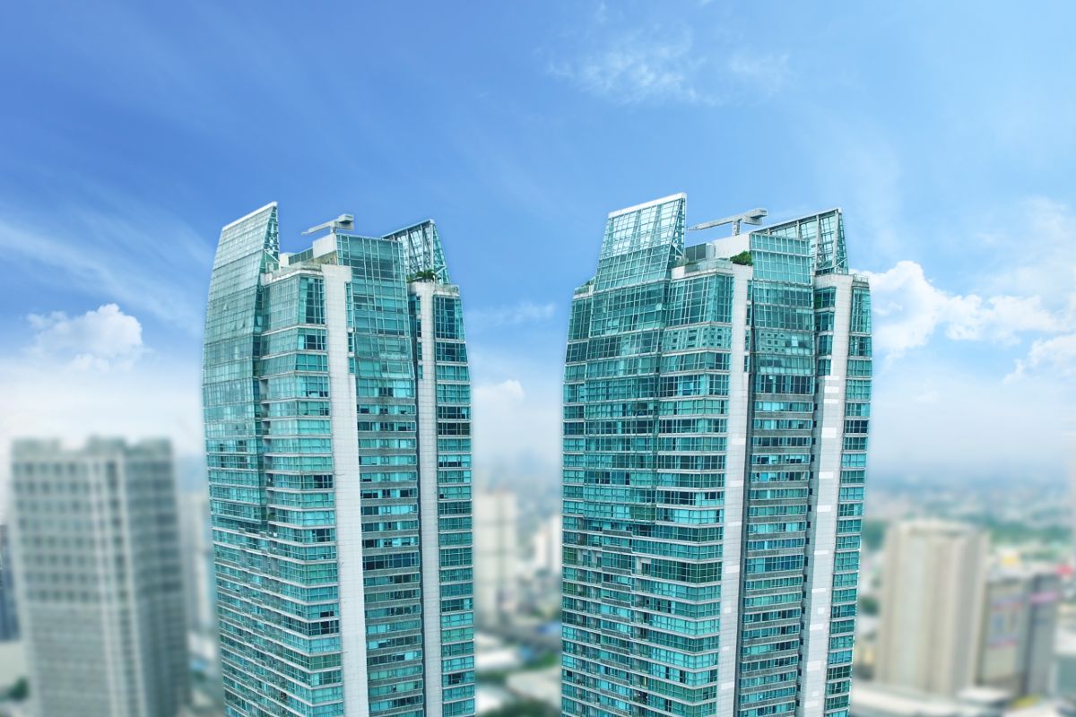St. Francis Shangri-La Place Switches to Renewable Energy in Pact with ACEN RES
